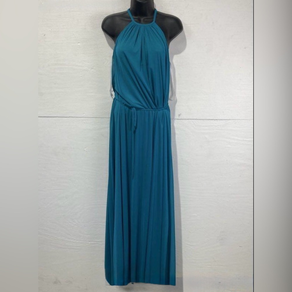 NWT David's Bridal Women's Sz 2 Oasis
Bridesmaid/Formal Party Dress